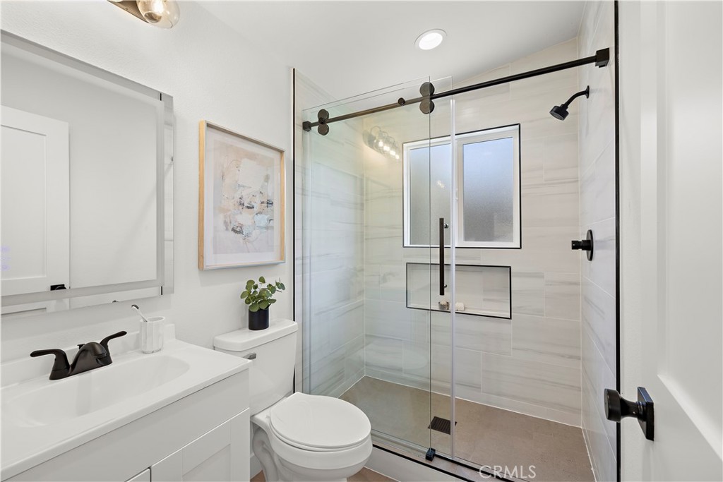 MLS #OC25181402 image #49