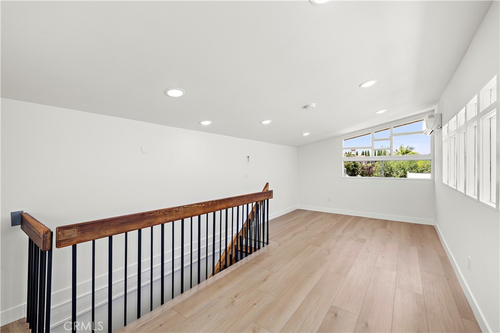 MLS #OC25181402 image #51