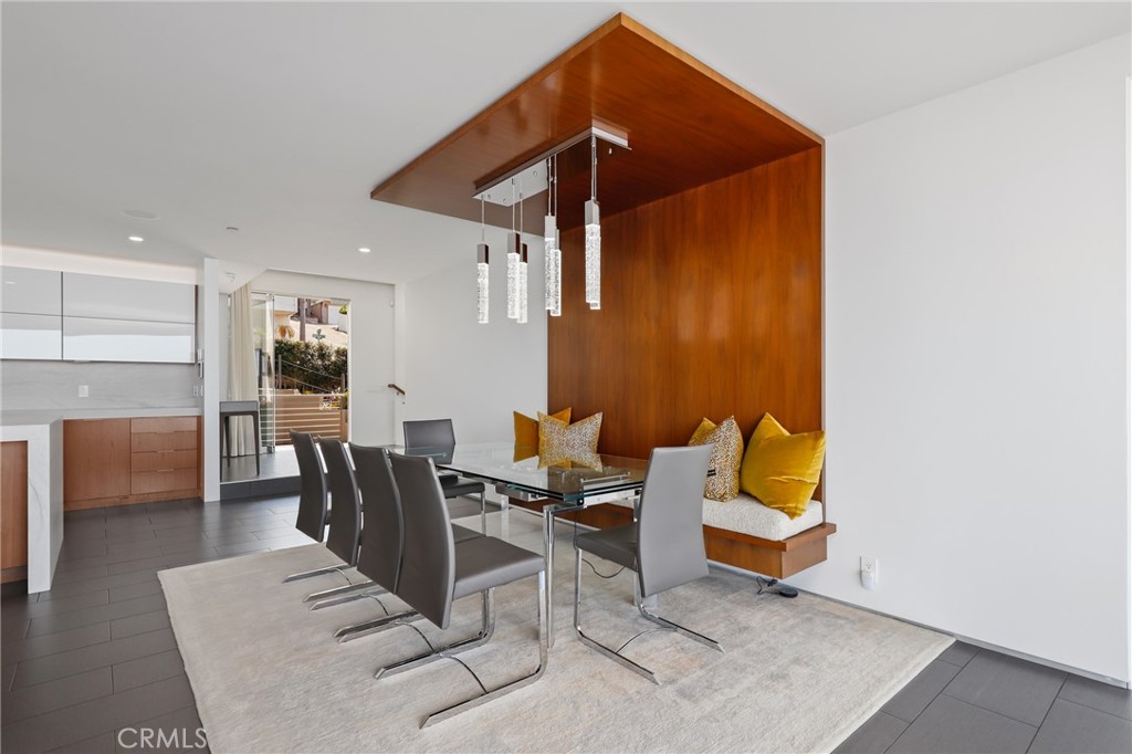 MLS #OC25181425 image #12