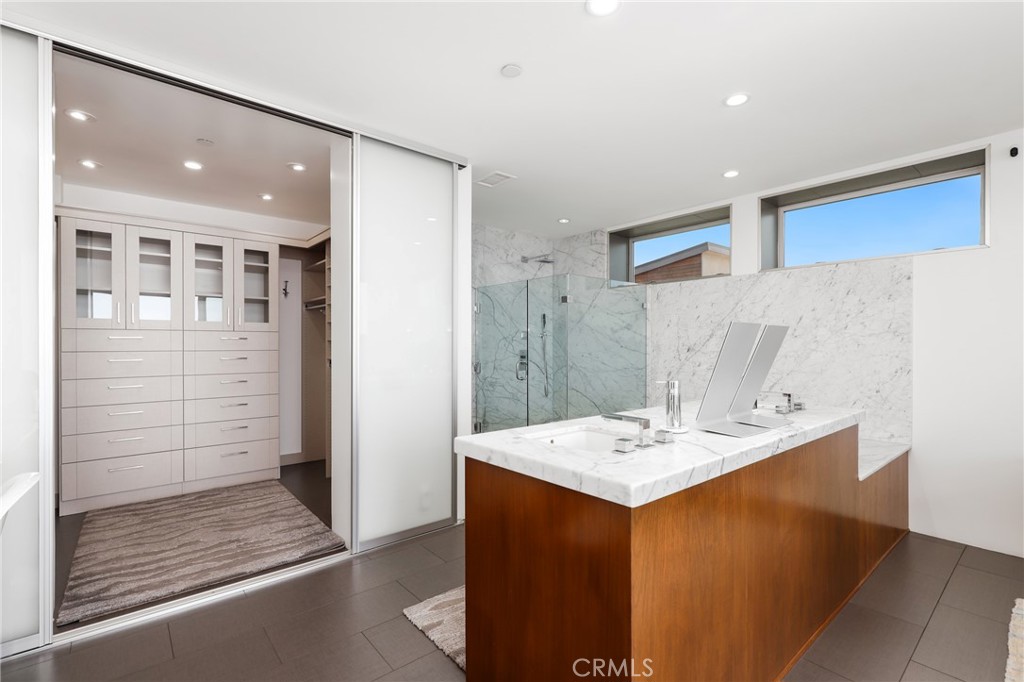 MLS #OC25181425 image #25