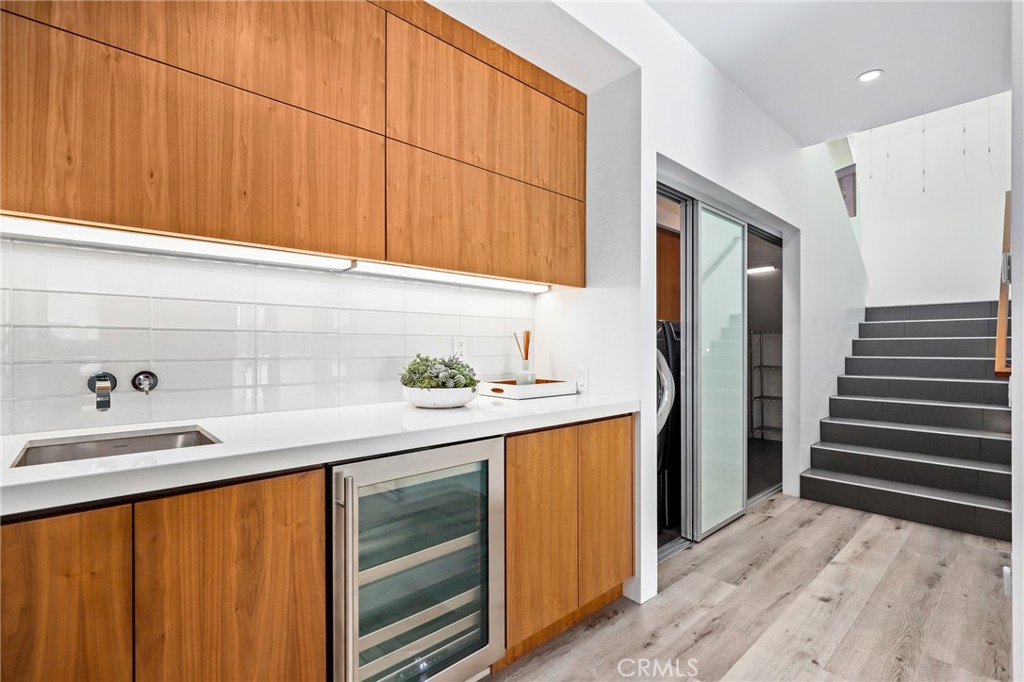 MLS #OC25181425 image #31