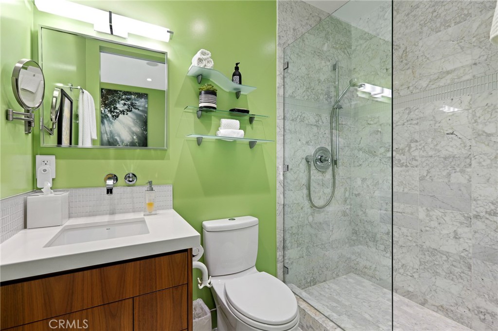 MLS #OC25181425 image #45