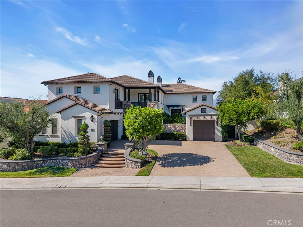 MLS #OC25181484 image #0