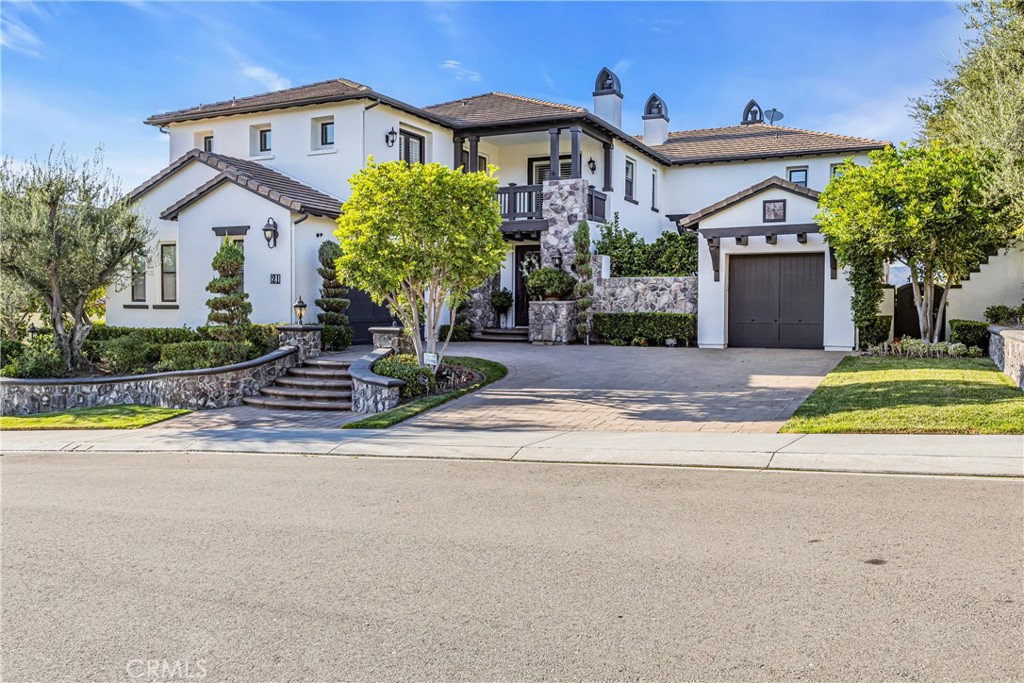 MLS #OC25181484 image #2