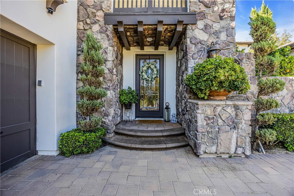 MLS #OC25181484 image #3