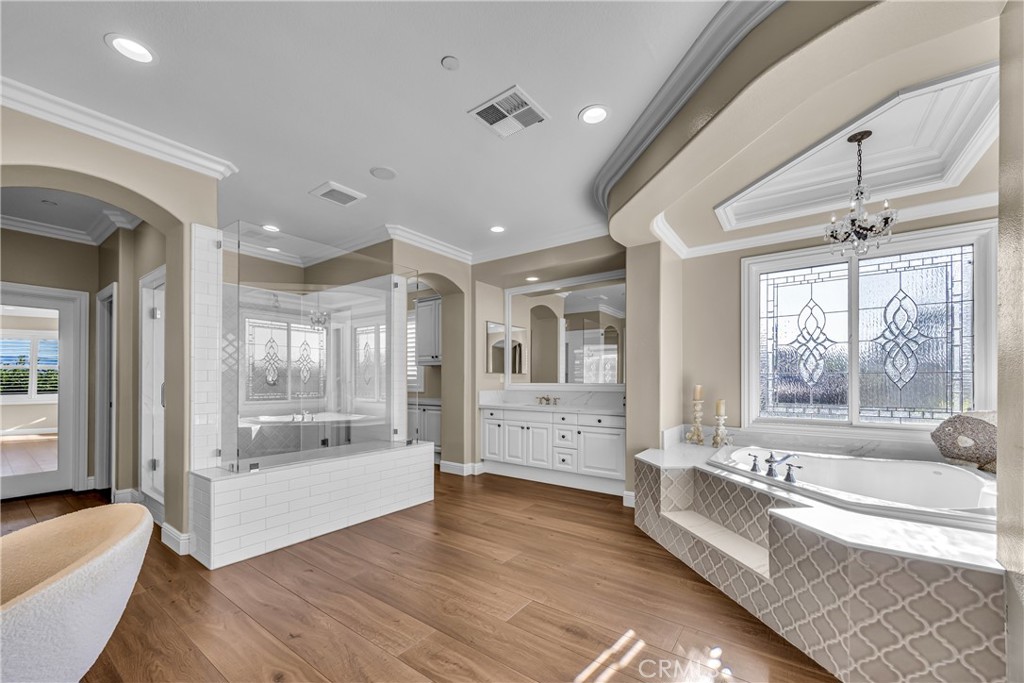 MLS #OC25181484 image #37