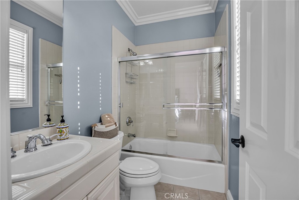 MLS #OC25181484 image #45