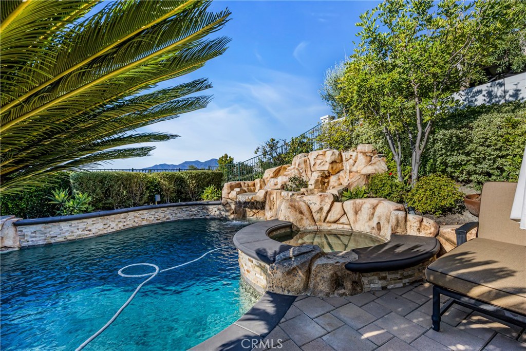 MLS #OC25181484 image #50