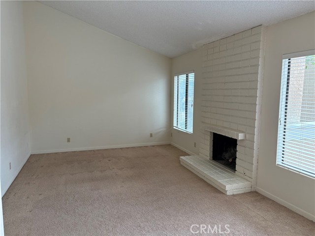 MLS #OC25181520 image #10