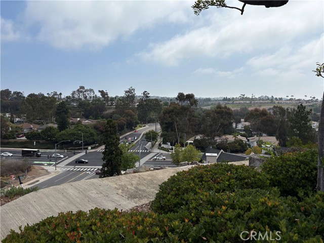 MLS #OC25181520 image #4