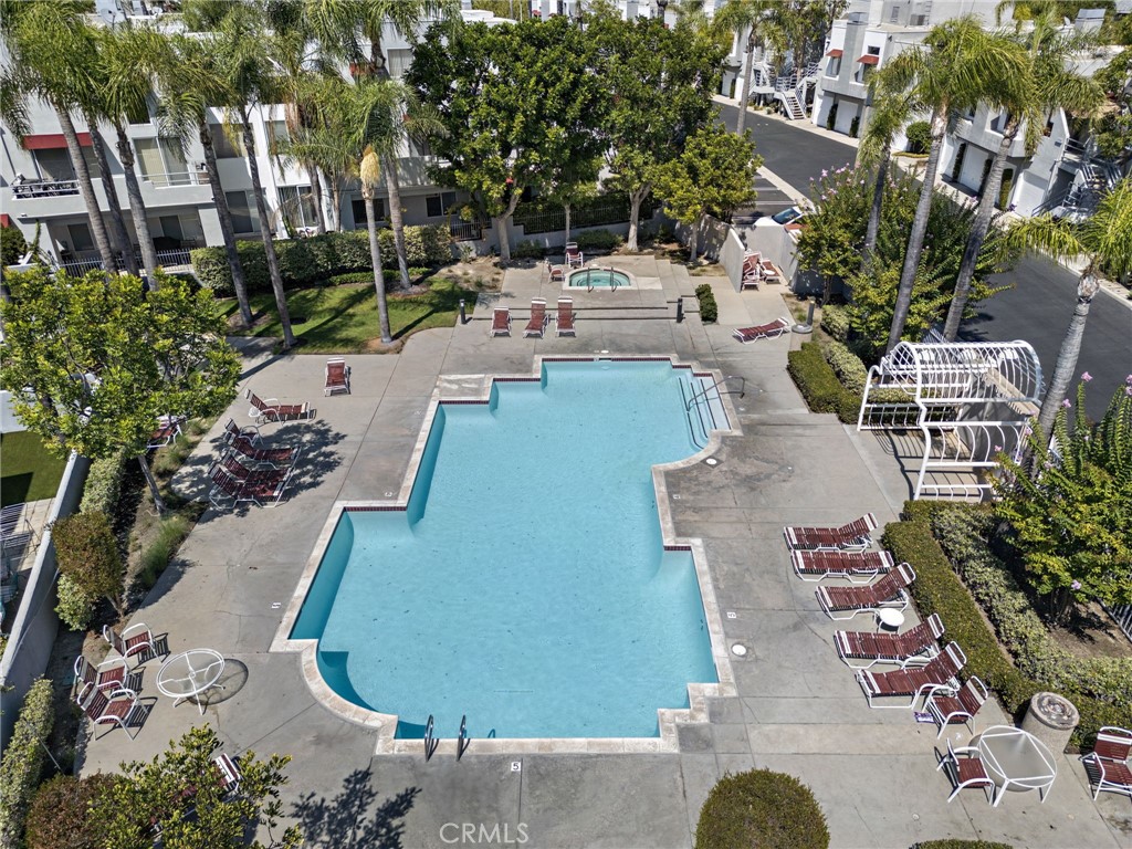 MLS #OC25181643 image #18