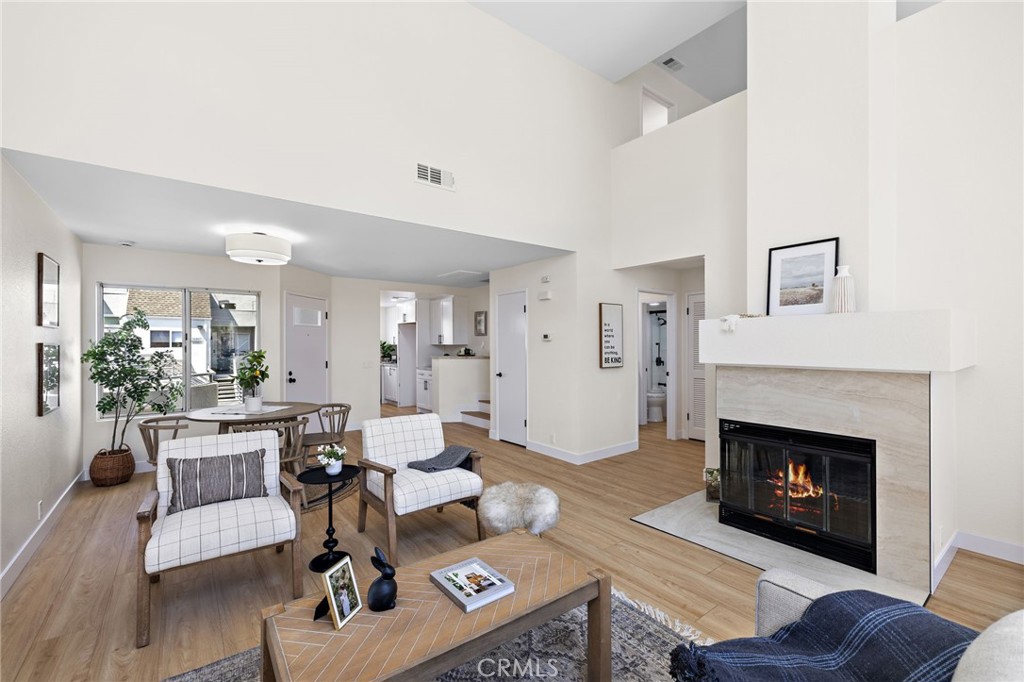 MLS #OC25181643 image #7