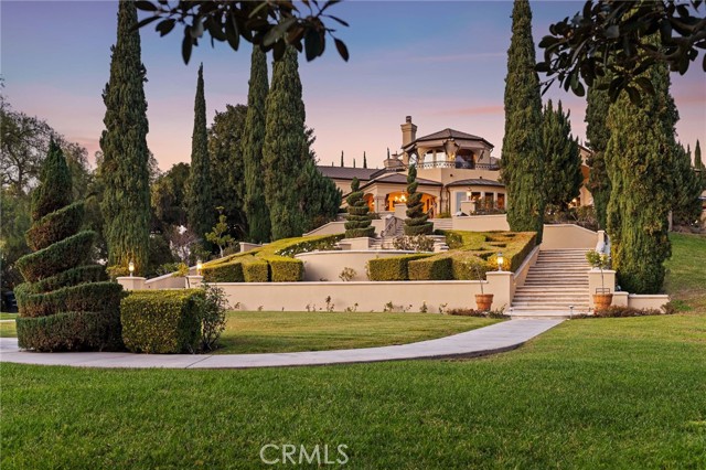 MLS #OC25181647 image #0