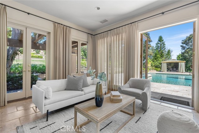 MLS #OC25181647 image #39