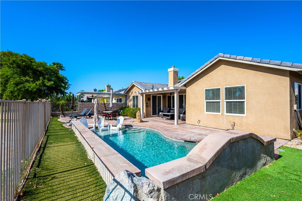 MLS #OC25181692 image #17