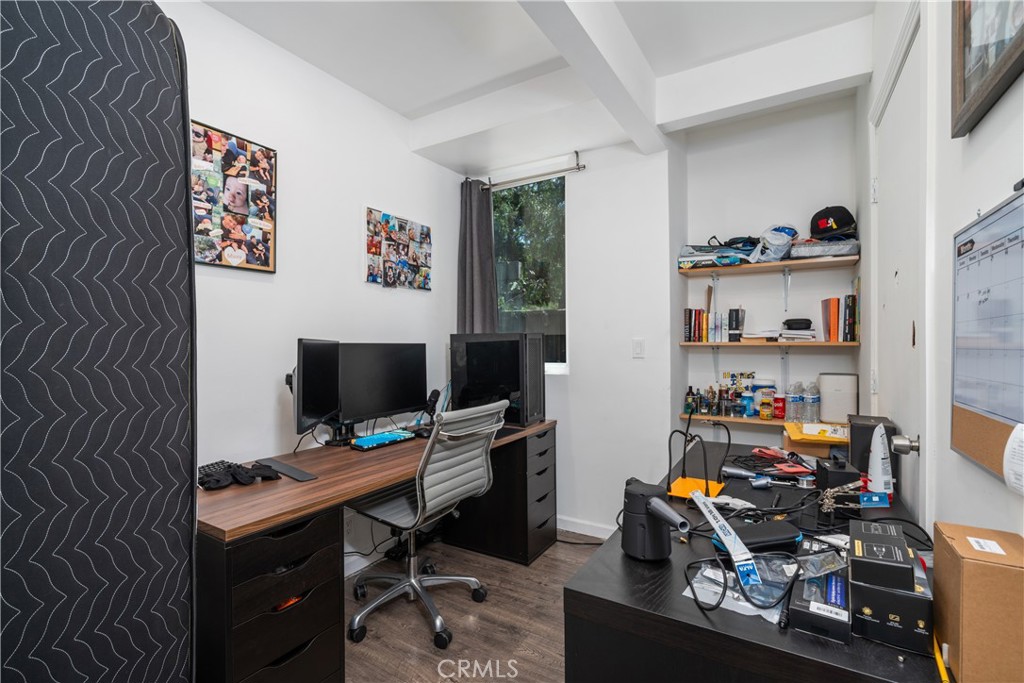 MLS #OC25181693 image #21