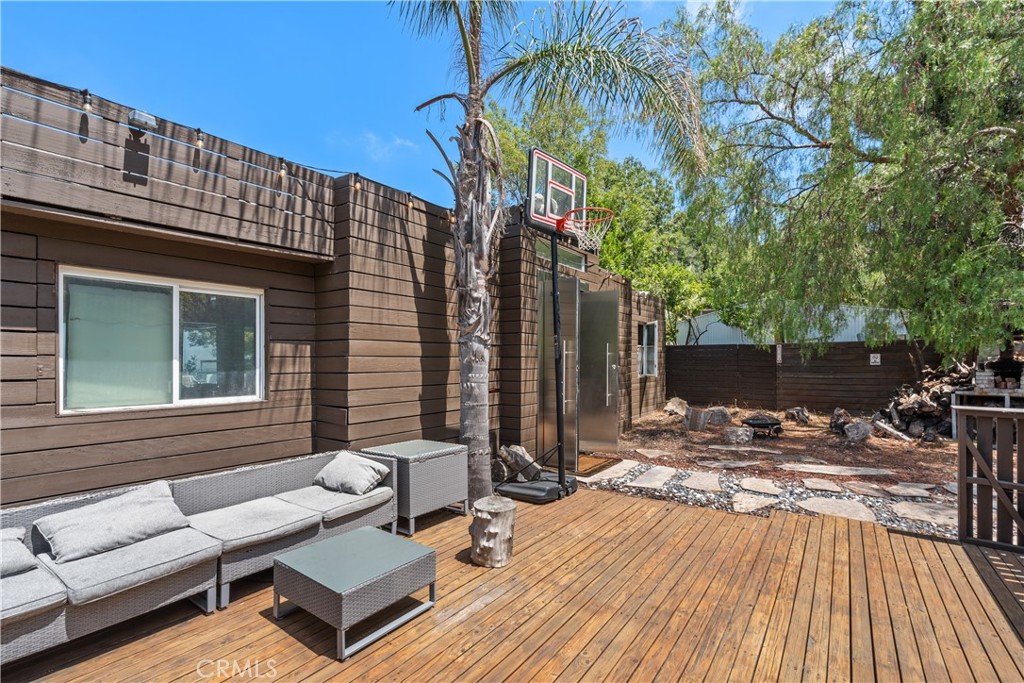 MLS #OC25181693 image #33