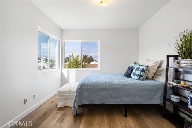 MLS #OC25181711 image #20