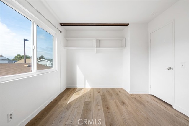 MLS #OC25181711 image #23