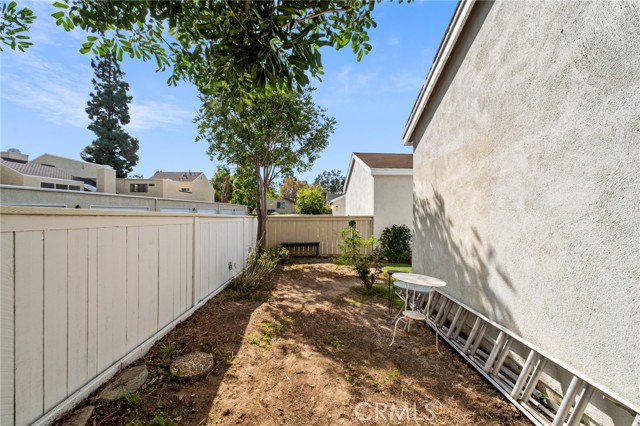 MLS #OC25181711 image #35