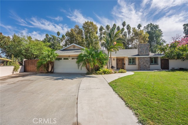 MLS #OC25181731 image #1