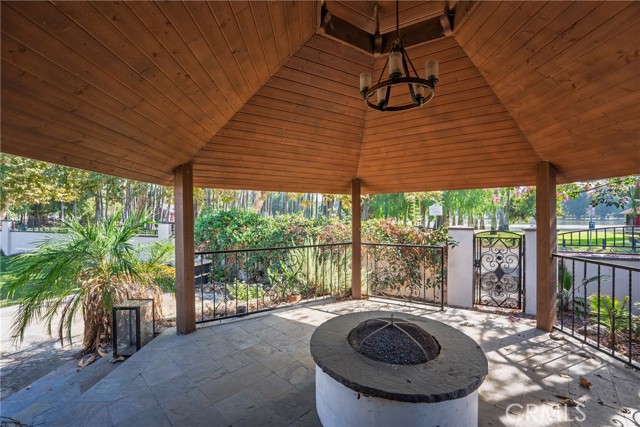 MLS #OC25181731 image #17