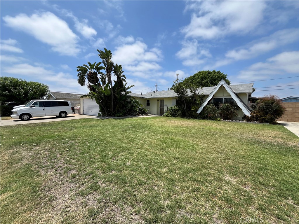 MLS #OC25181817 image #22