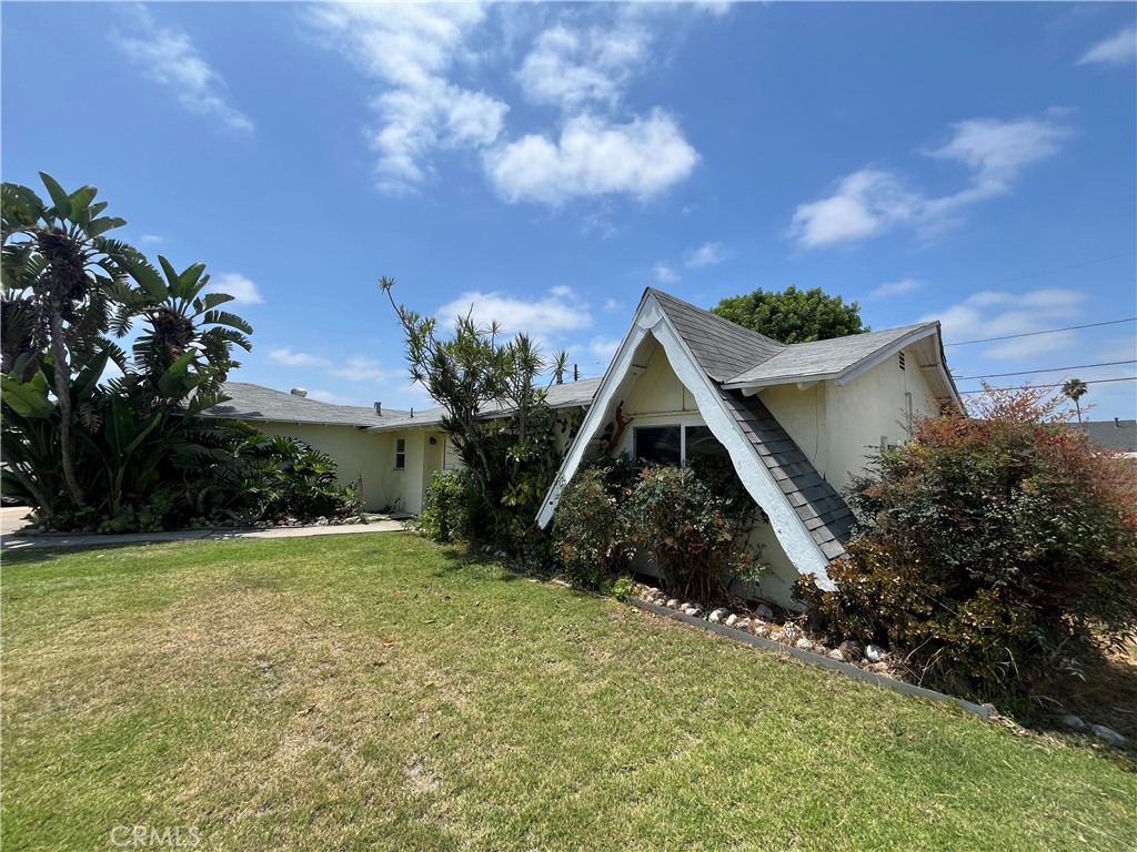 MLS #OC25181817 image #3