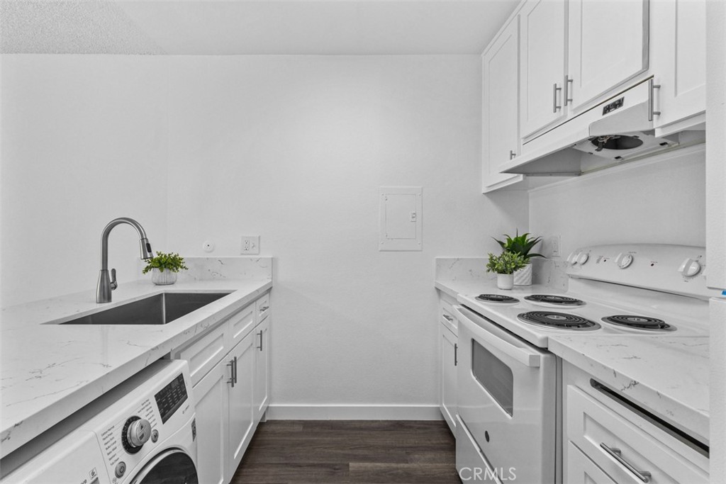 MLS #OC25181847 image #19