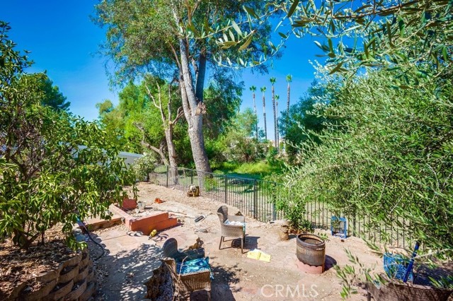 MLS #OC25181871 image #31