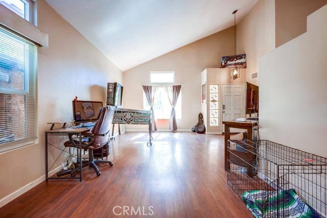 MLS #OC25181871 image #6