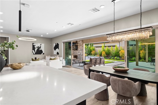 MLS #OC25181874 image #13