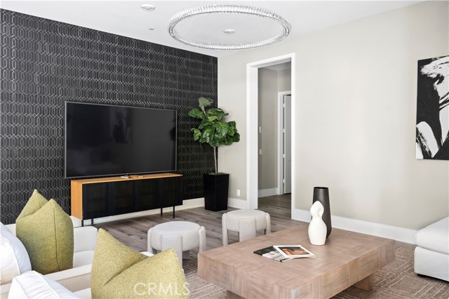 MLS #OC25181874 image #19