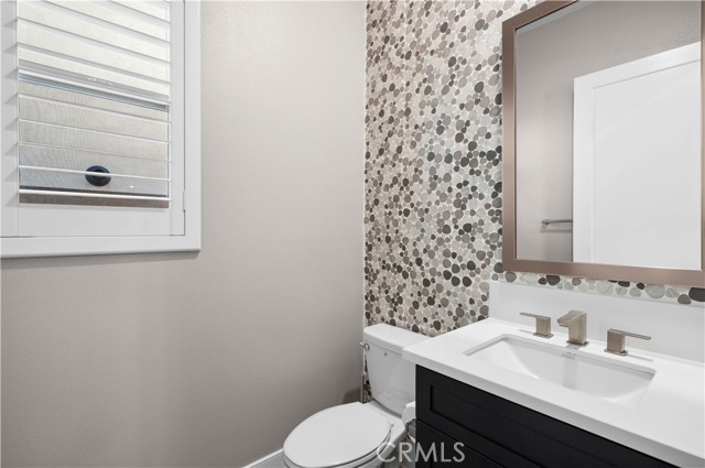 MLS #OC25181874 image #34