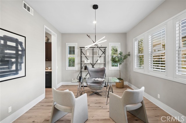 MLS #OC25181874 image #36