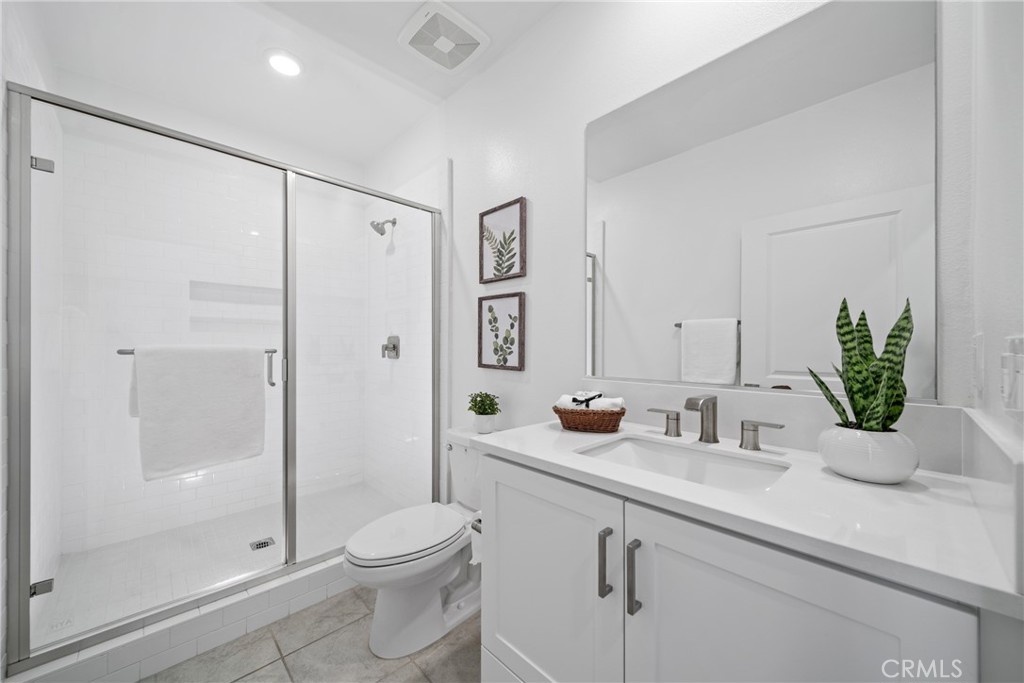 MLS #OC25181901 image #12