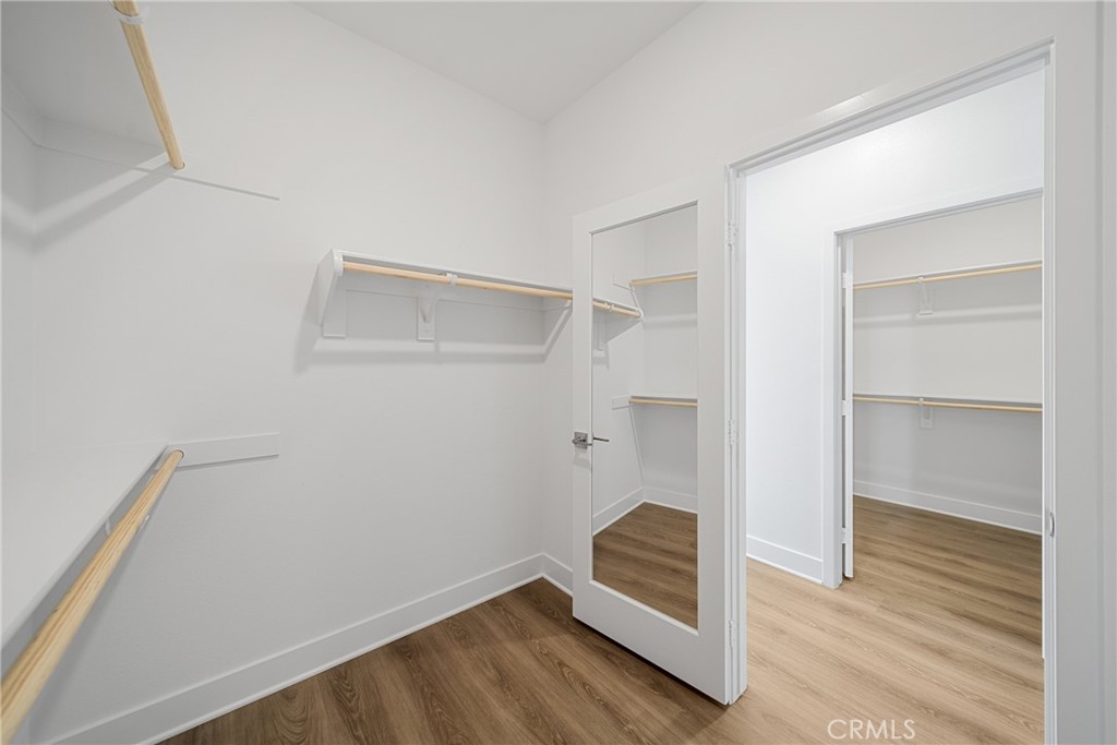 MLS #OC25181901 image #17