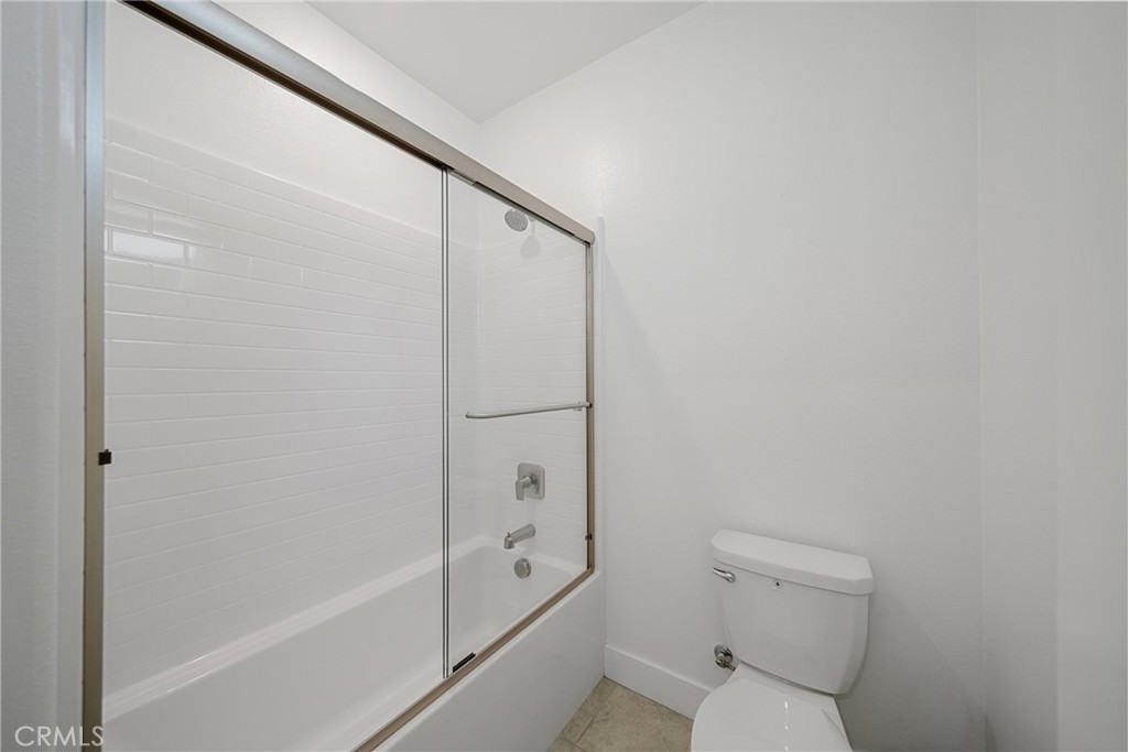 MLS #OC25181901 image #24