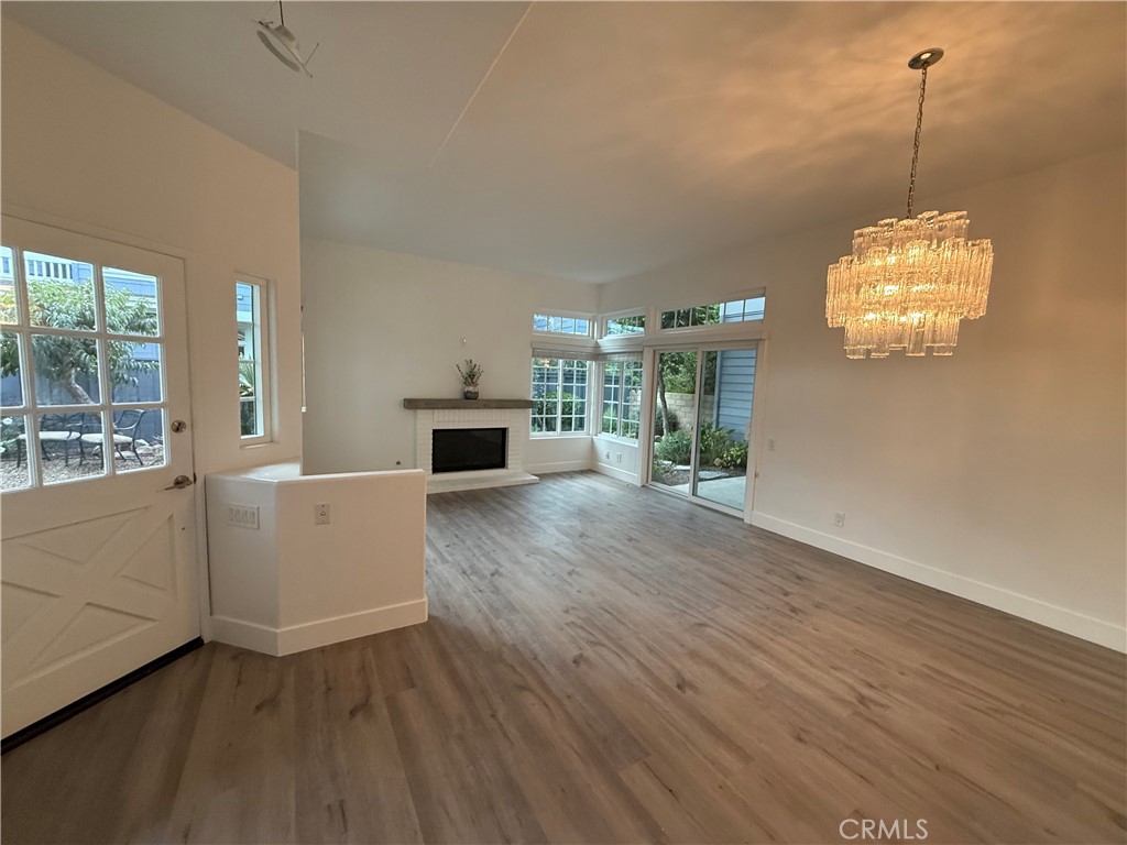 MLS #OC25181911 image #11