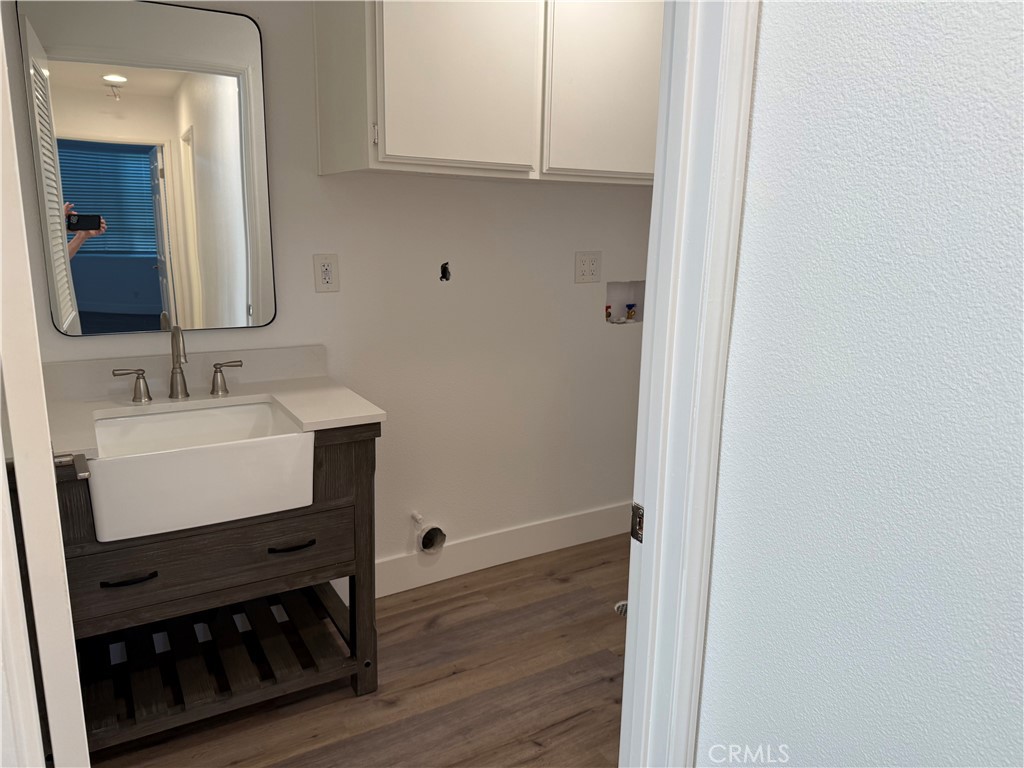 MLS #OC25181911 image #33