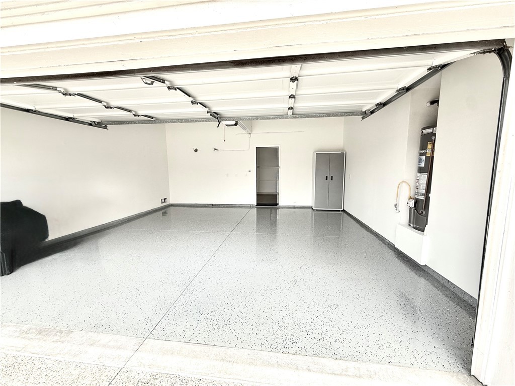 MLS #OC25181911 image #35