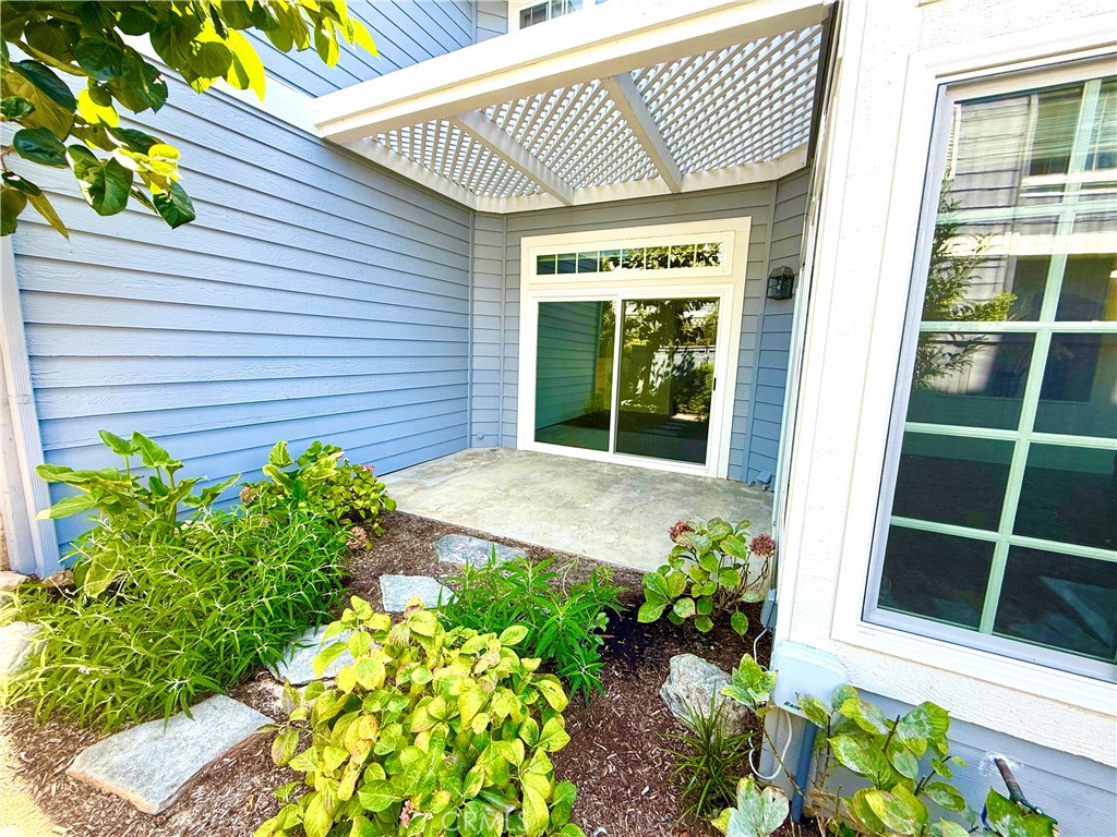 MLS #OC25181911 image #36