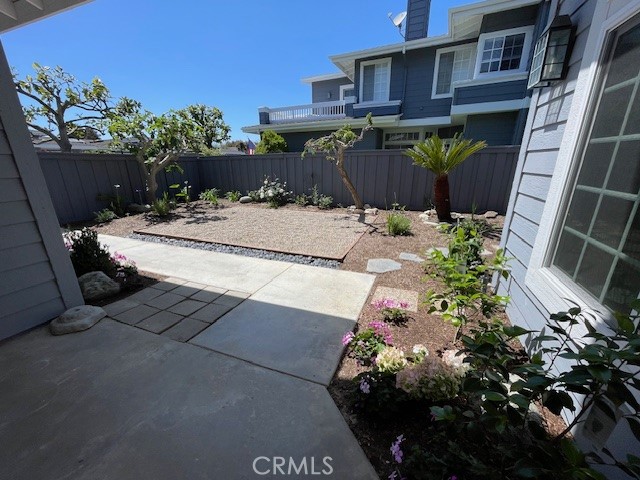 MLS #OC25181911 image #41