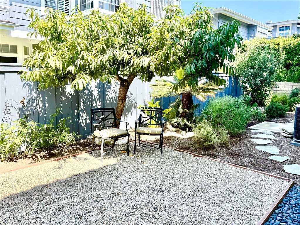 MLS #OC25181911 image #42