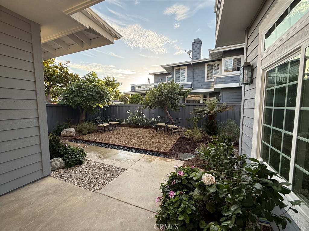 MLS #OC25181911 image #43