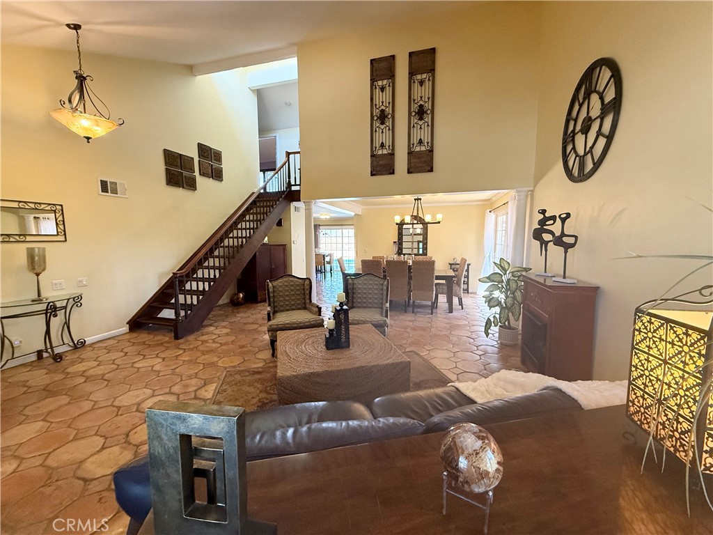 MLS #OC25181974 image #12