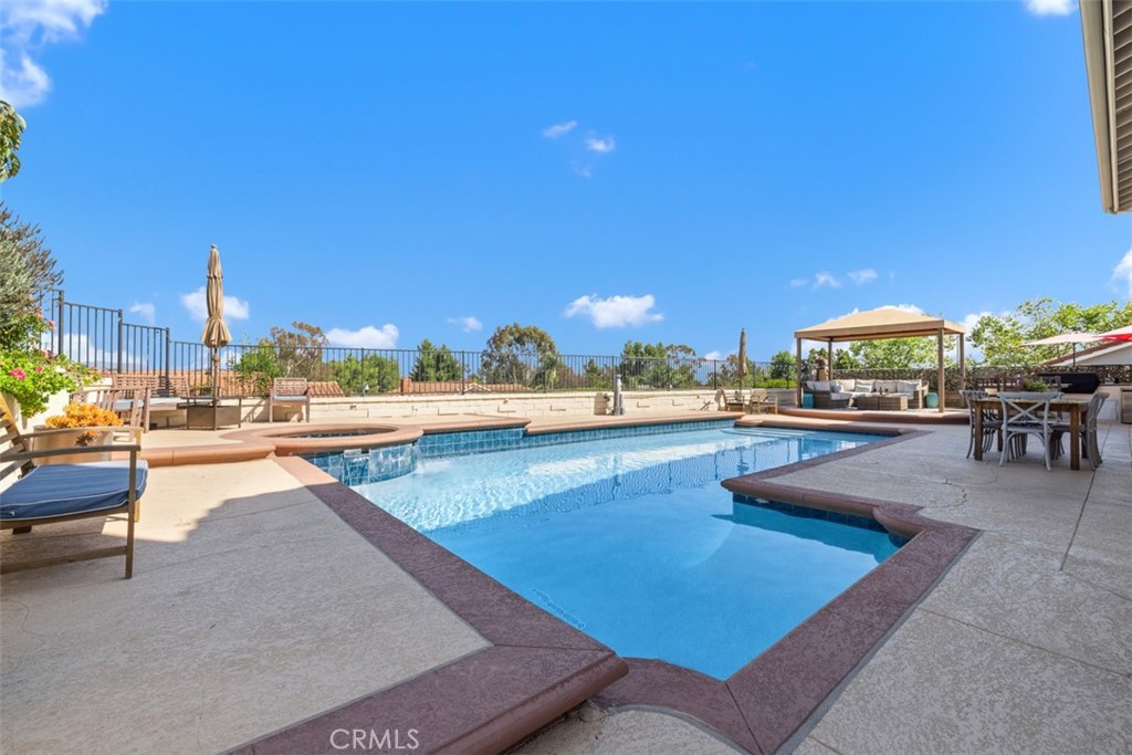 MLS #OC25181974 image #36