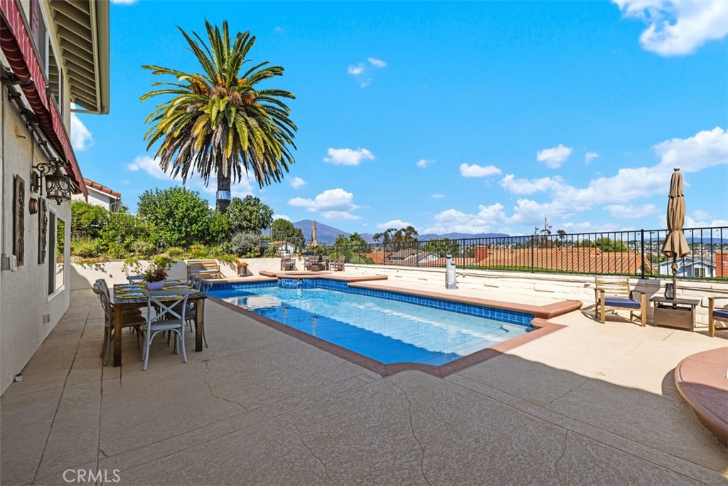 MLS #OC25181974 image #37