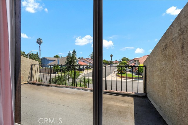 MLS #OC25181982 image #27