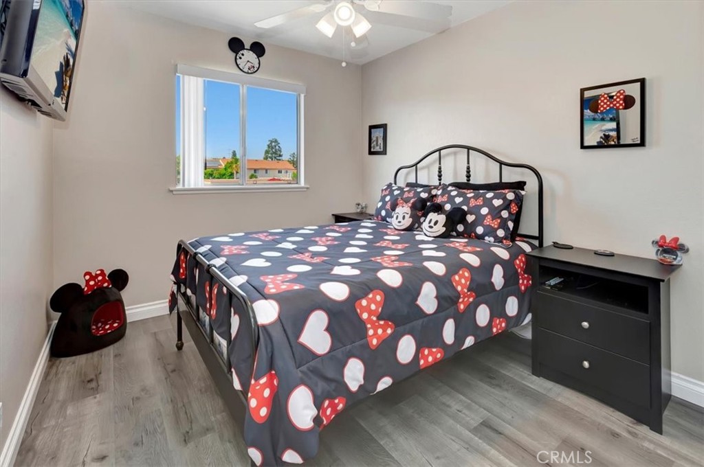 MLS #OC25182044 image #12